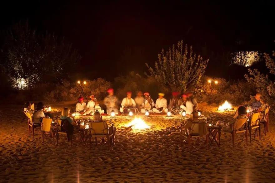 Golden Sandstone Hotel Desert Safari Camp Джайсалмер Экстерьер фото