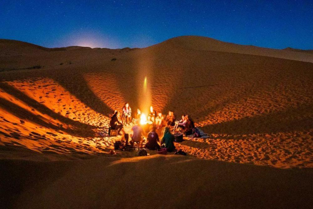 Golden Sandstone Hotel Desert Safari Camp Джайсалмер Экстерьер фото